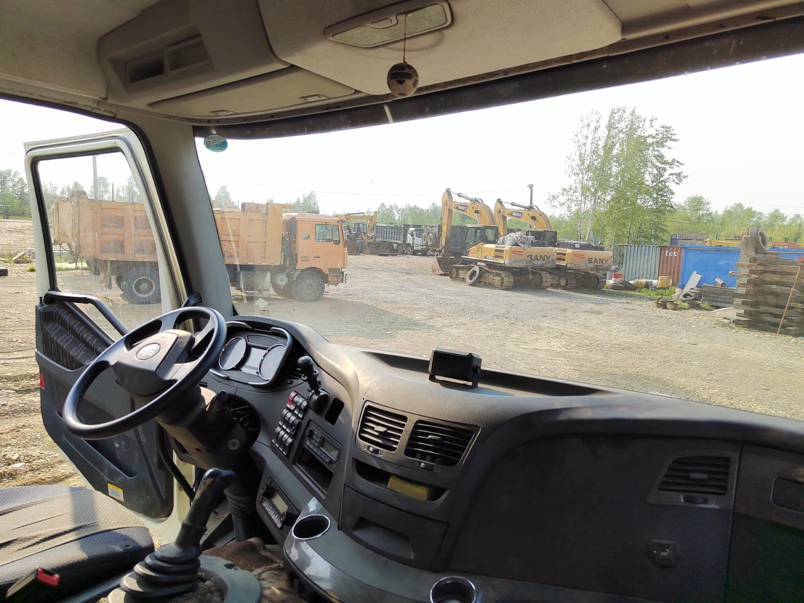 FAW CA 3310 8x4 Самосвал - 5