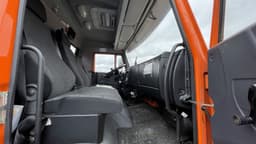 Нефаз 4208* на шасси КамАЗ 5350* 6x6 Вахтовый автобус - 5