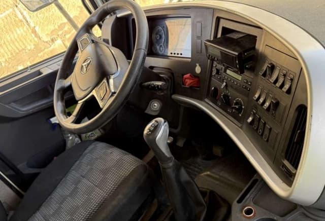 Sany SYZ320* 6x4 Самосвал - 4