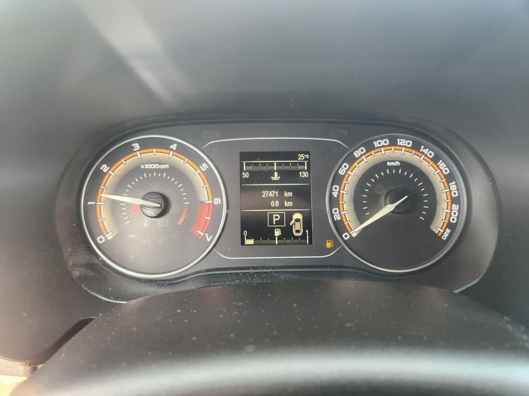 Lada Vesta Cross - 7