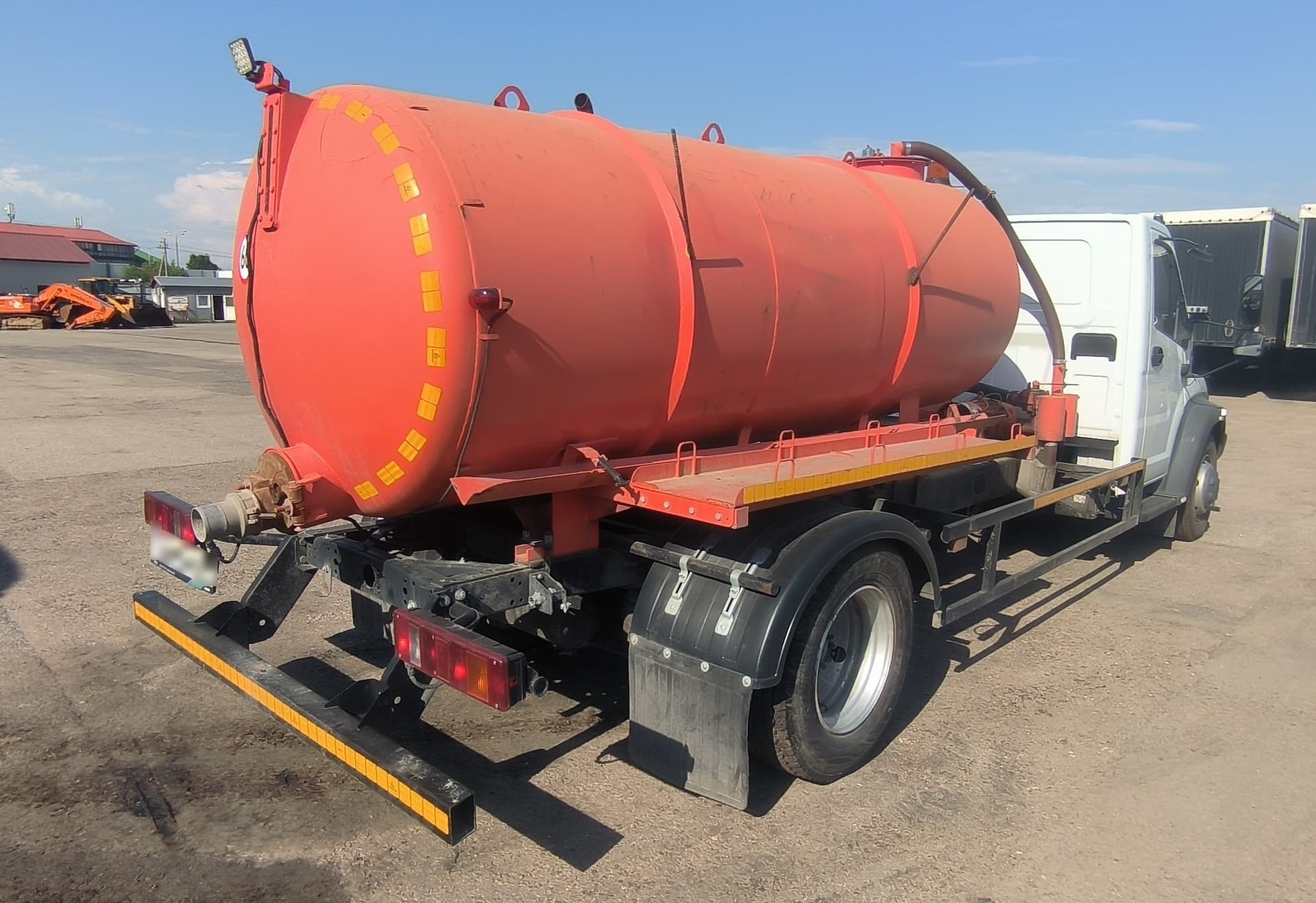 Спектр-Авто 2790* на шасси GAZ GAZON NEXT Автоцистерна вакуумная - 3