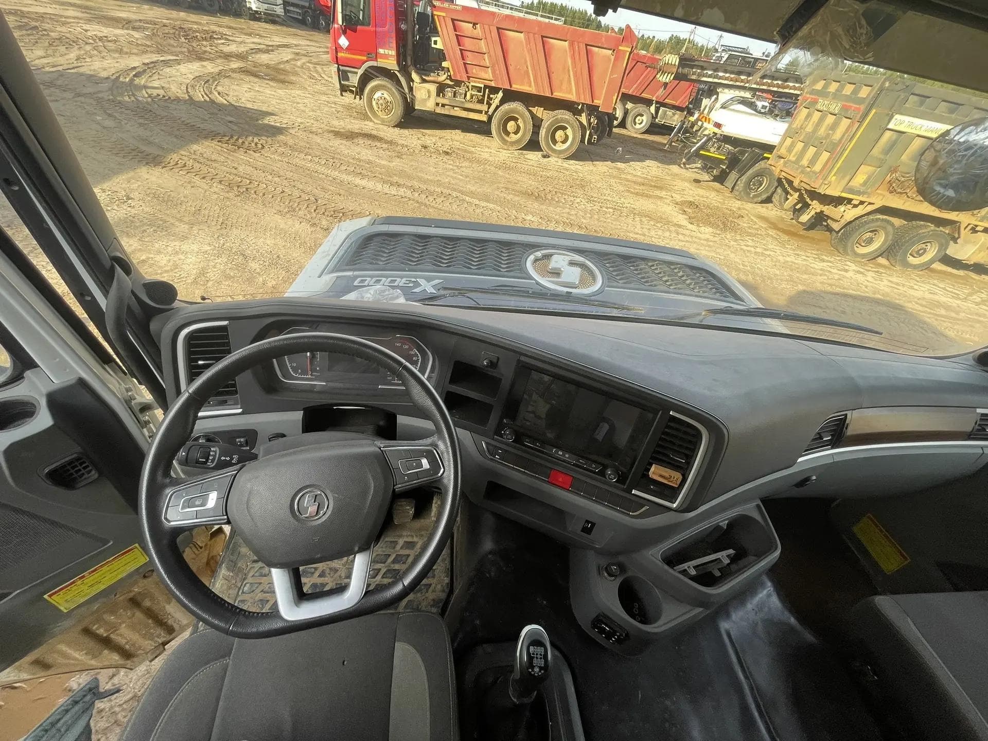 Shacman (Shaanxi) SX* 8x4 Самосвал - 5