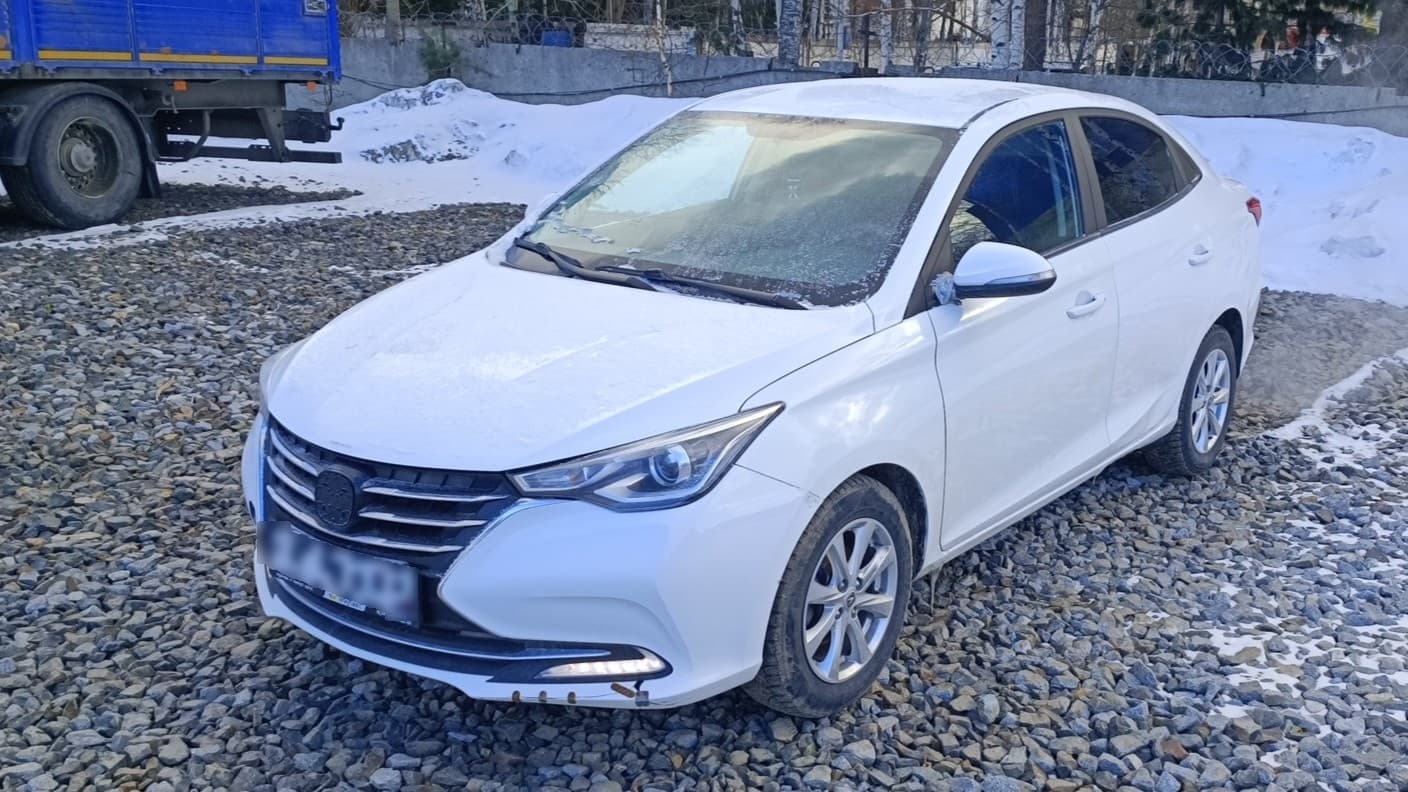Changan Alsvin - 1
