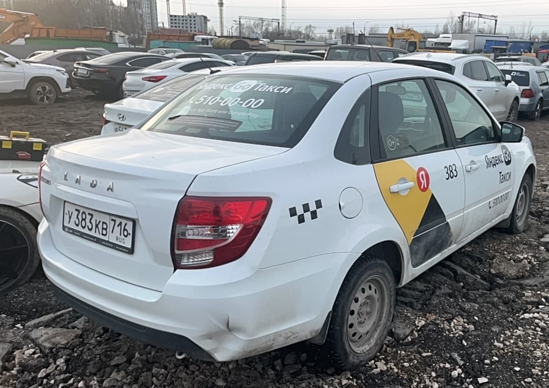 Lada Granta седан - 3