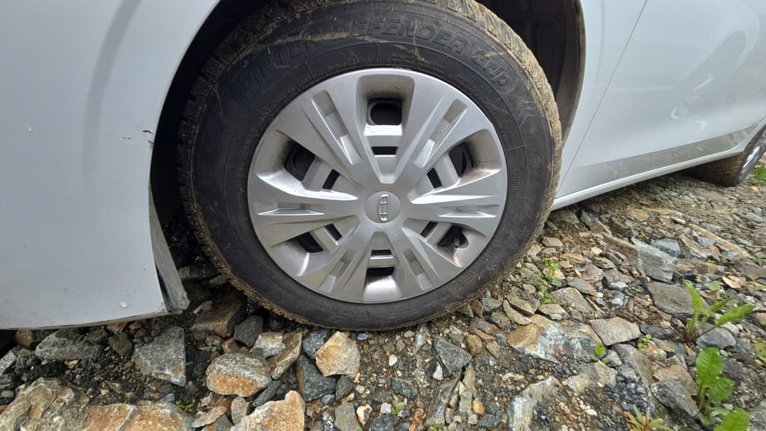Geely EMGRAND - 9