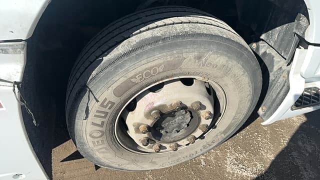 Камаз М1946 4x2 Седельный тягач - 10