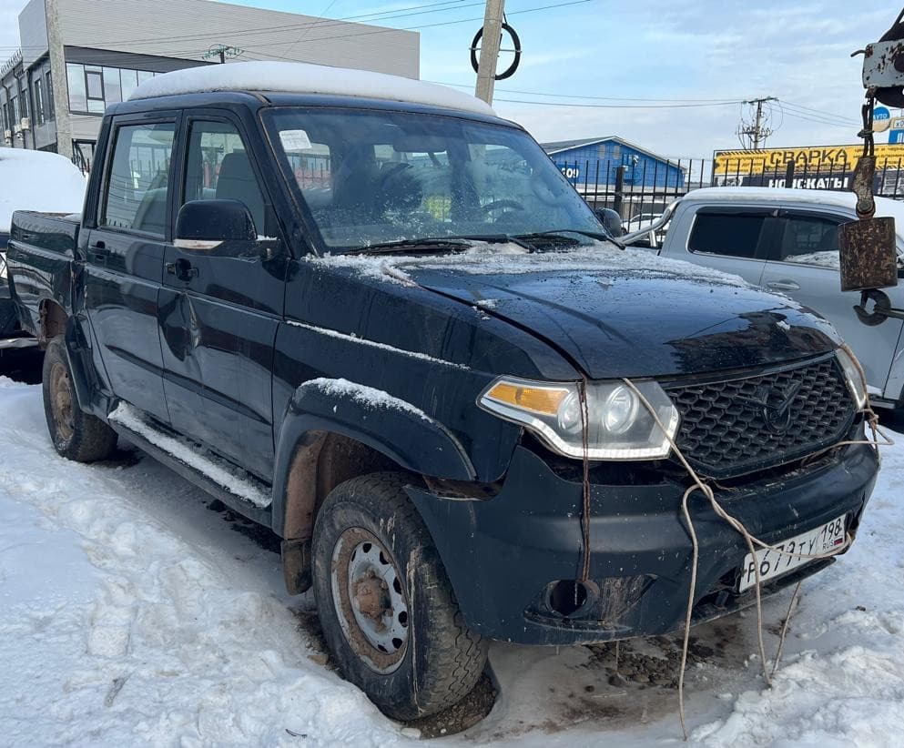 UAZ Pickup - 2