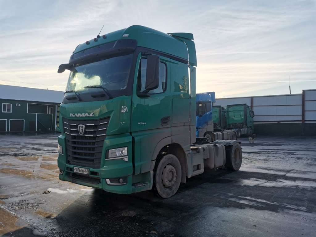 Камаз 54901 4x2 Седельный тягач - 1