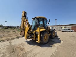 Lovol FLB468 Экскаватор-погрузчик - 3