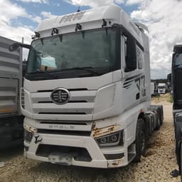 FAW CA 4250 6X4 Седельный тягач - 1