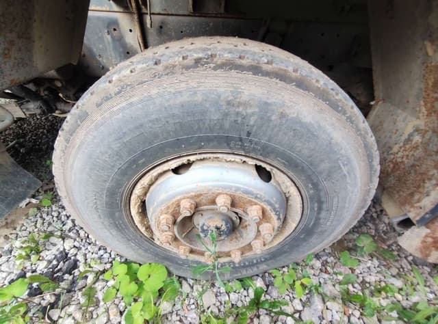 Dongfeng DFH 8x4 Самосвал - 9