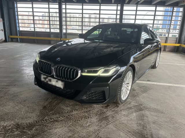 BMW 5 серия - 1