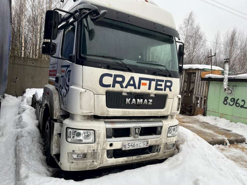 Камаз M1840 4x2 Седельный тягач - 2