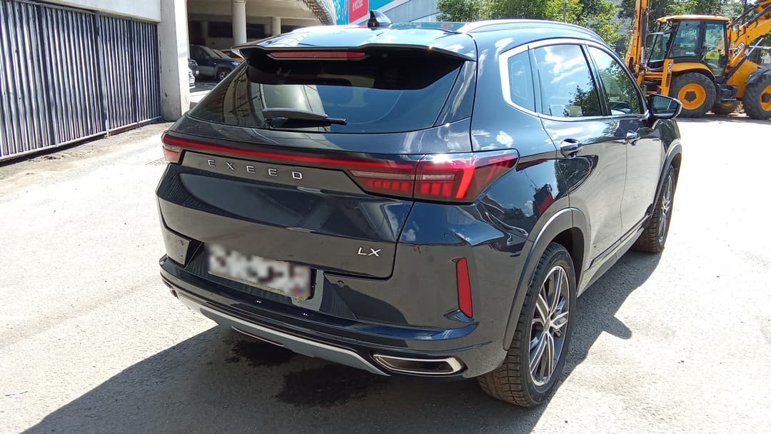 Exeed LX - 3