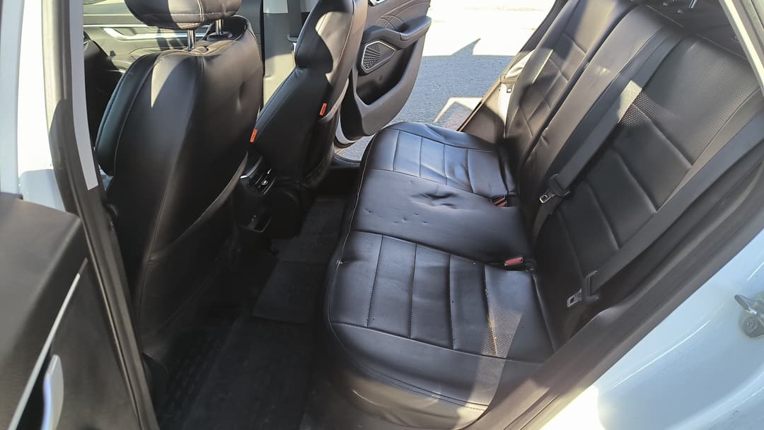 Geely Emgrand 7 - 9