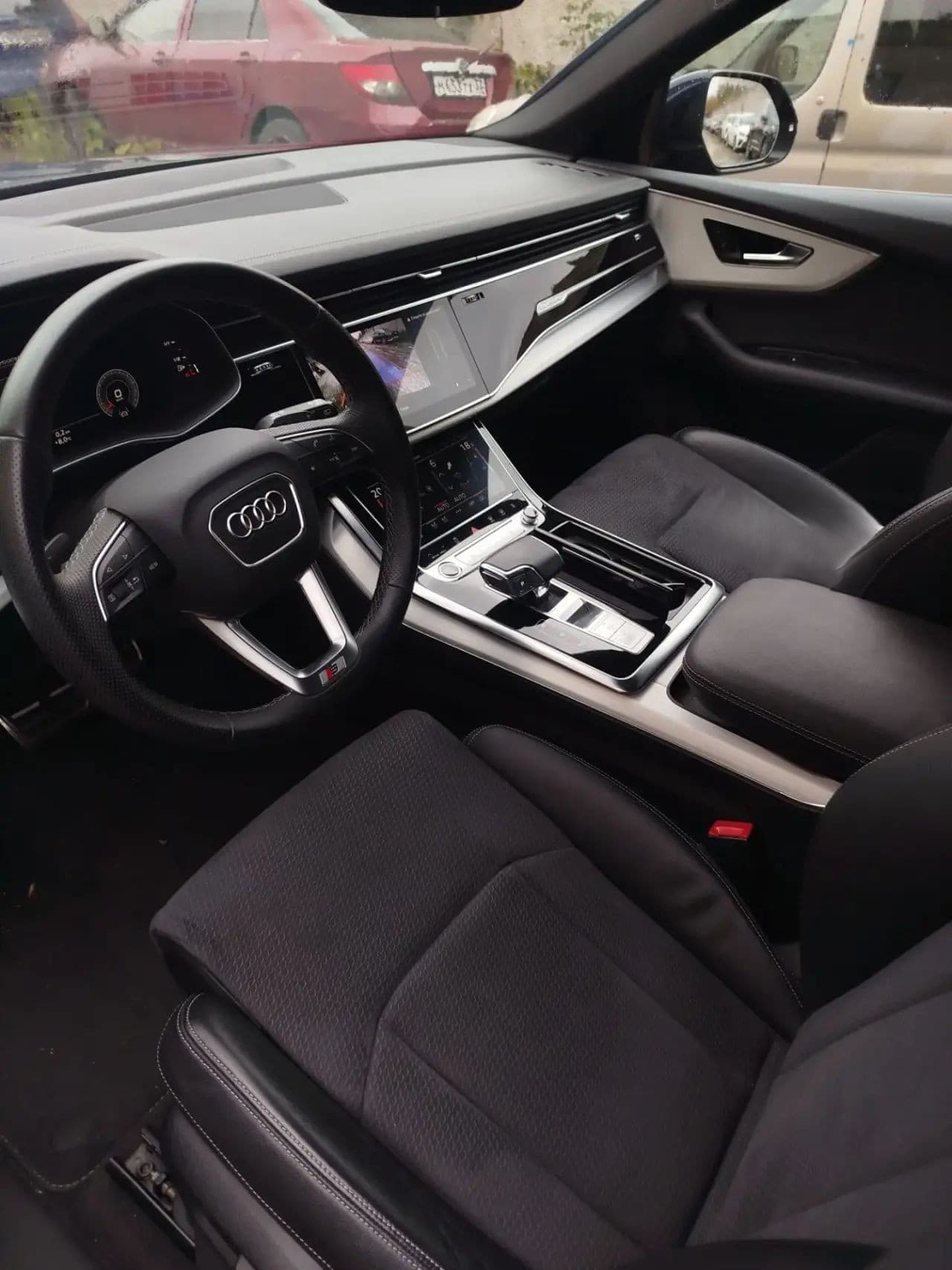 Audi Q8 - 6