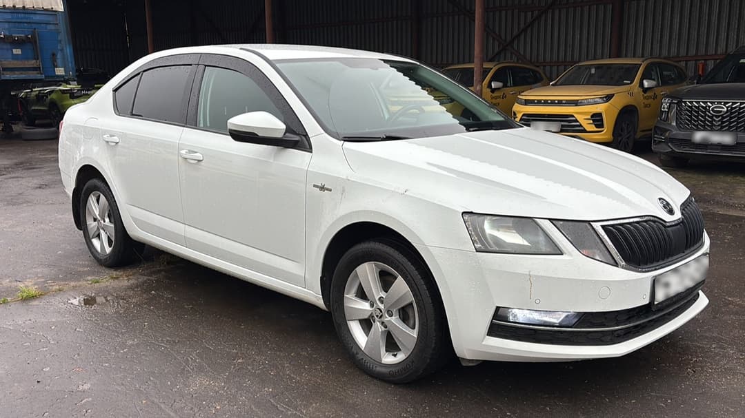 Skoda Octavia - 1