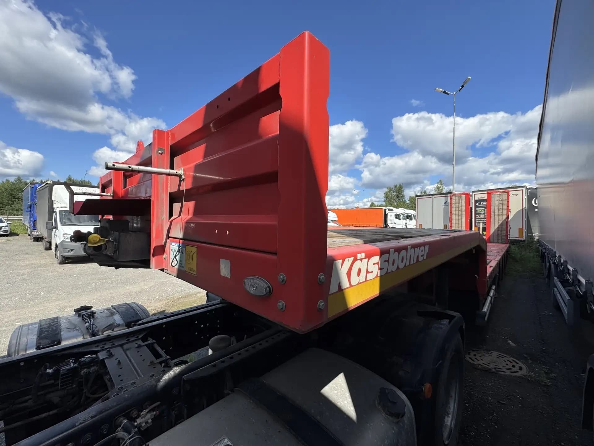 Kassbohrer LOWBED Полуприцеп тяжеловоз 6 осей - 1