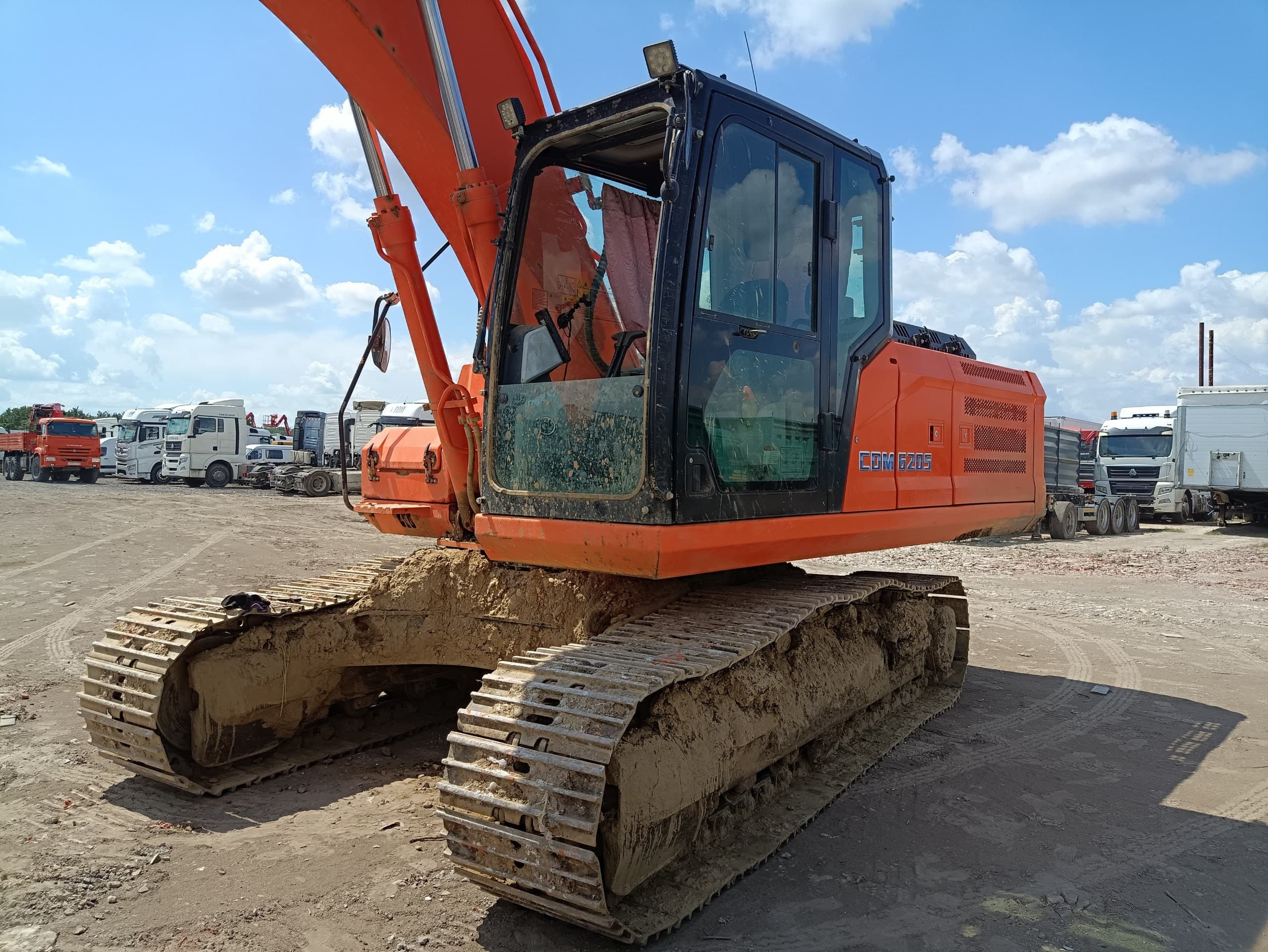 Lonking CDM6205 Экскаватор - 1
