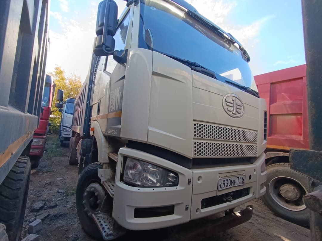 FAW J6* 6x4 Самосвал - 2