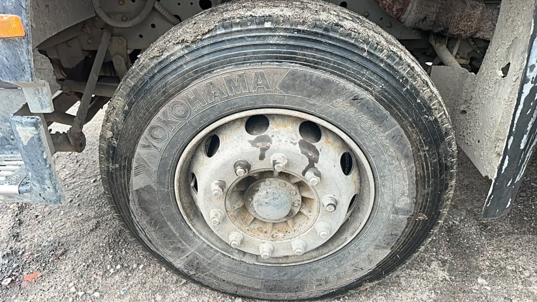 Howo ZZ* 6x4 Самосвал - 10