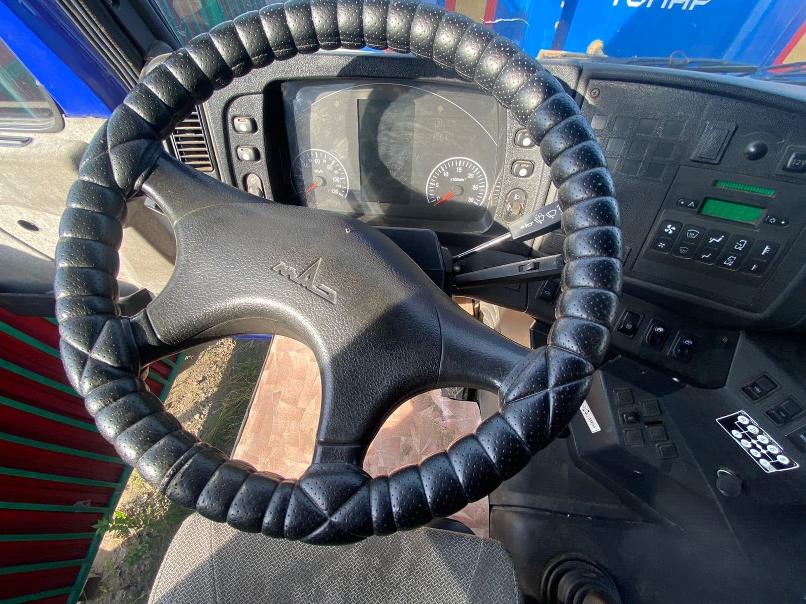 МАЗ 5440 4X2 Седельный тягач - 5