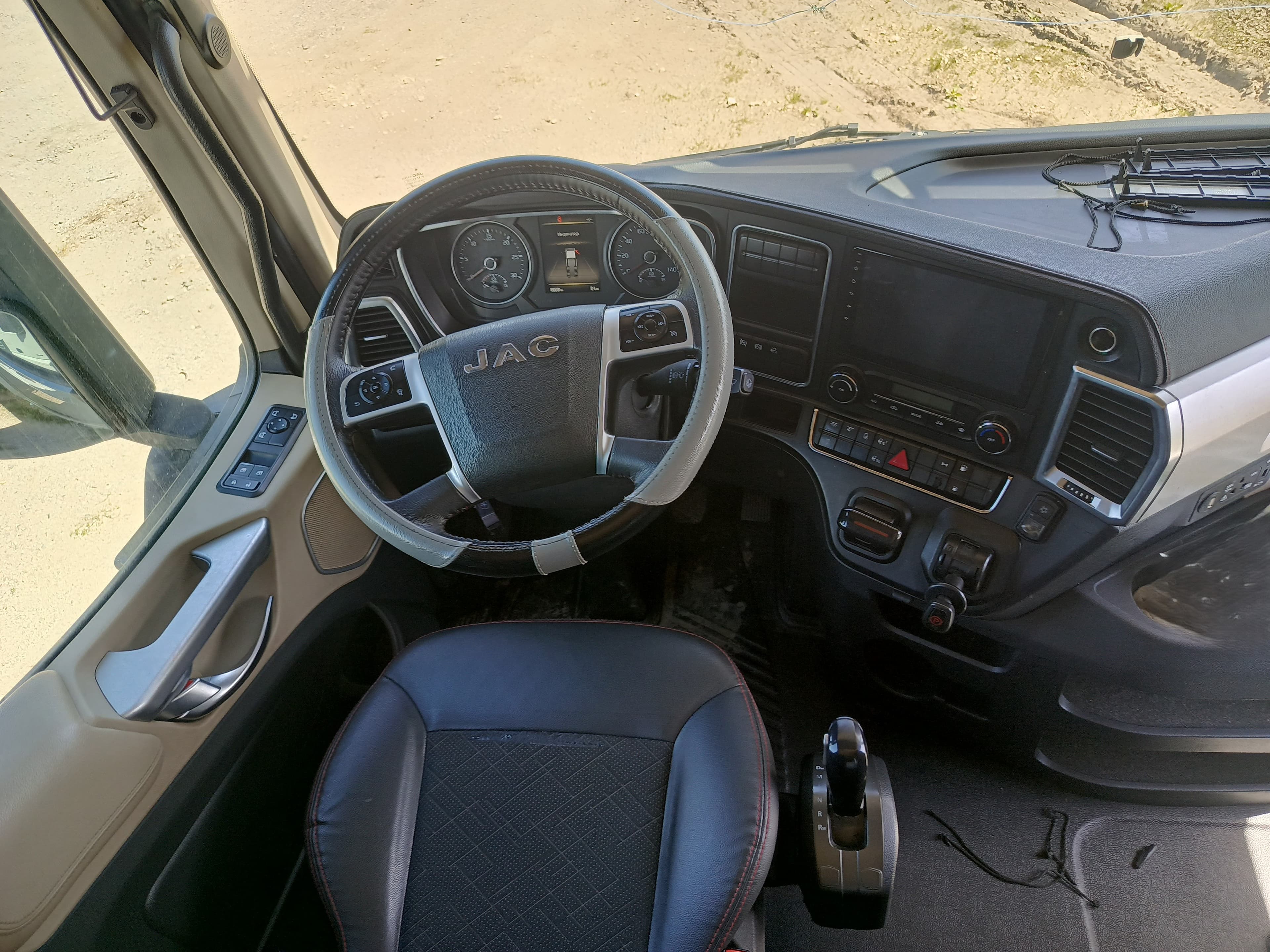 Jac K7 4x2 Седельный тягач - 5
