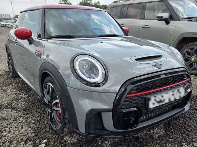 MINI 3 Door - 2