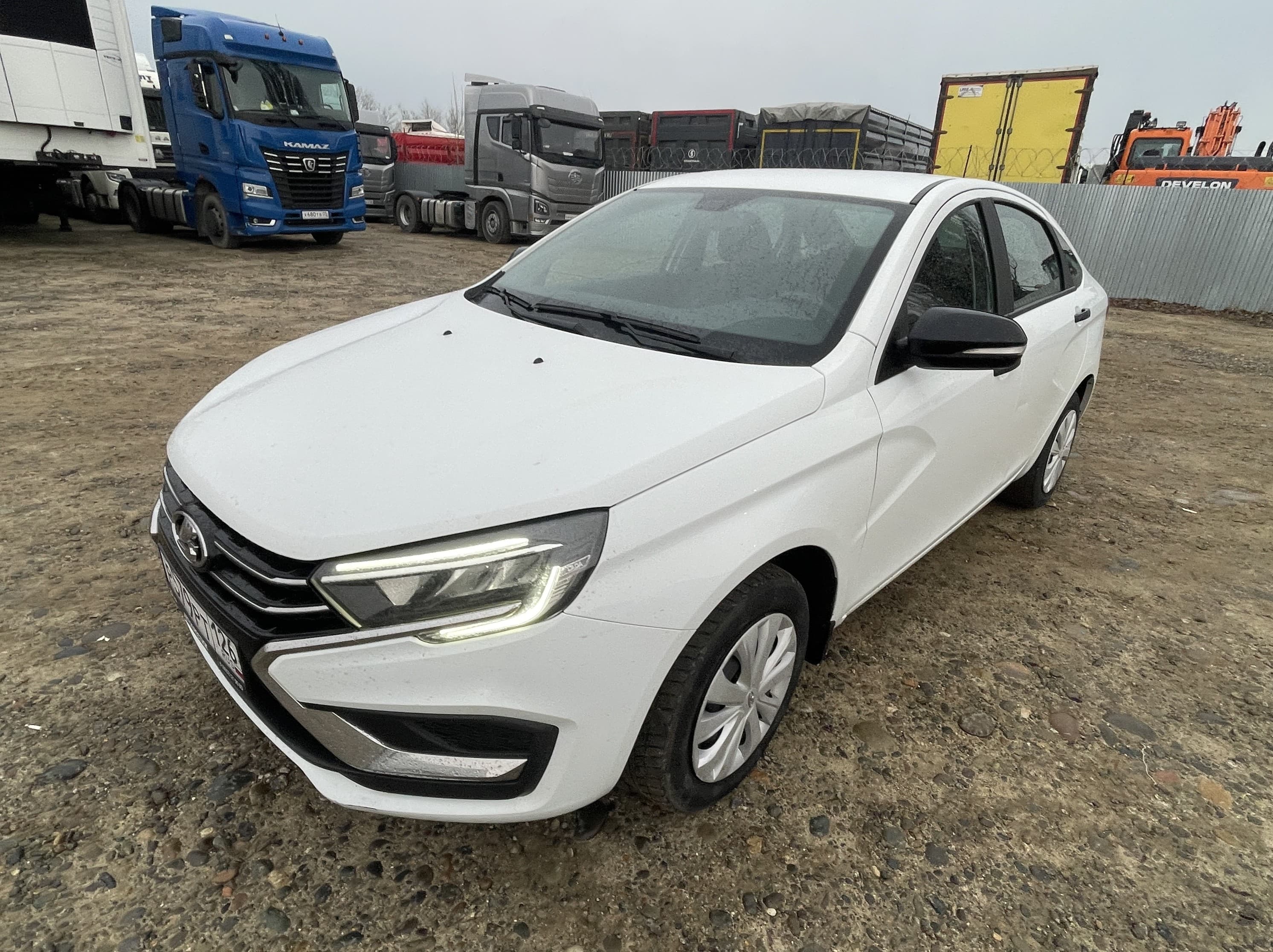 Lada Vesta седан - 1