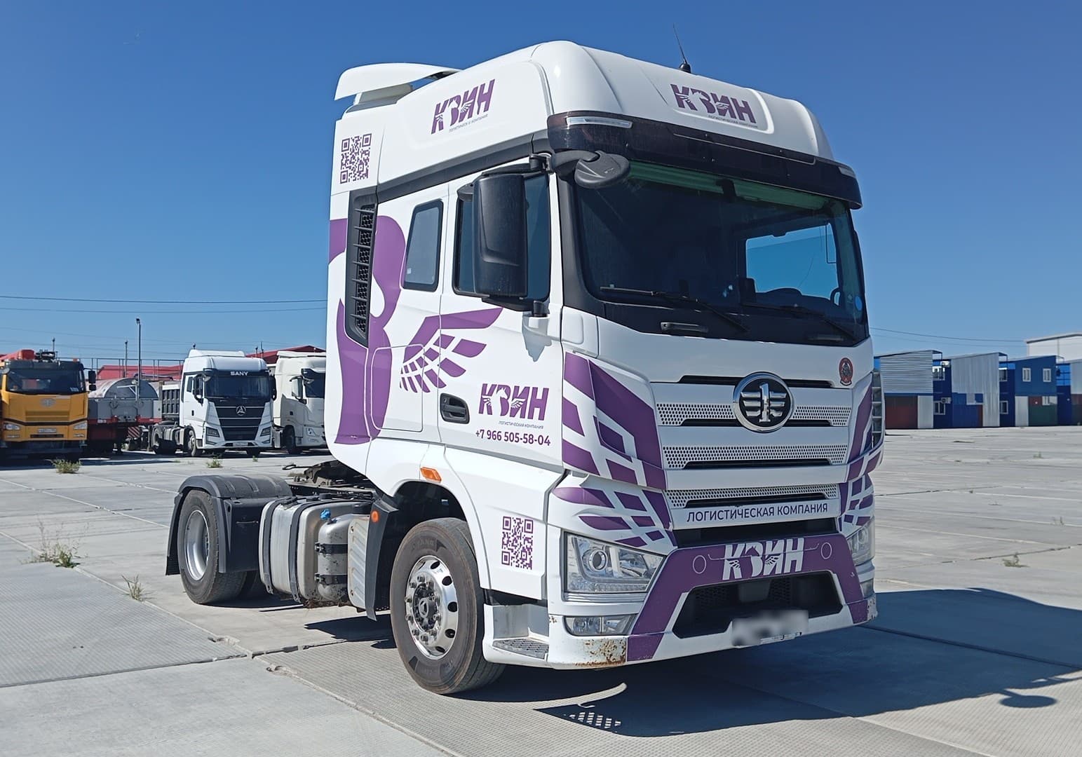 FAW J7 4x2 Седельный тягач - 2