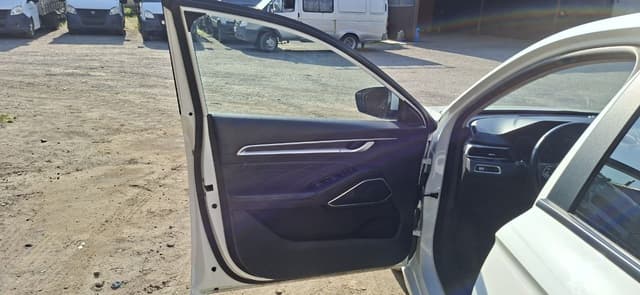 Geely EMGRAND - 8