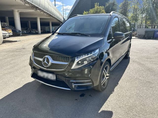Mercedes-Benz V - 1