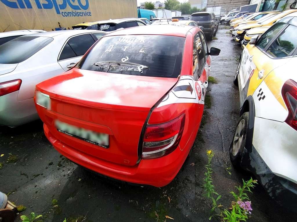 Lada Granta седан - 3
