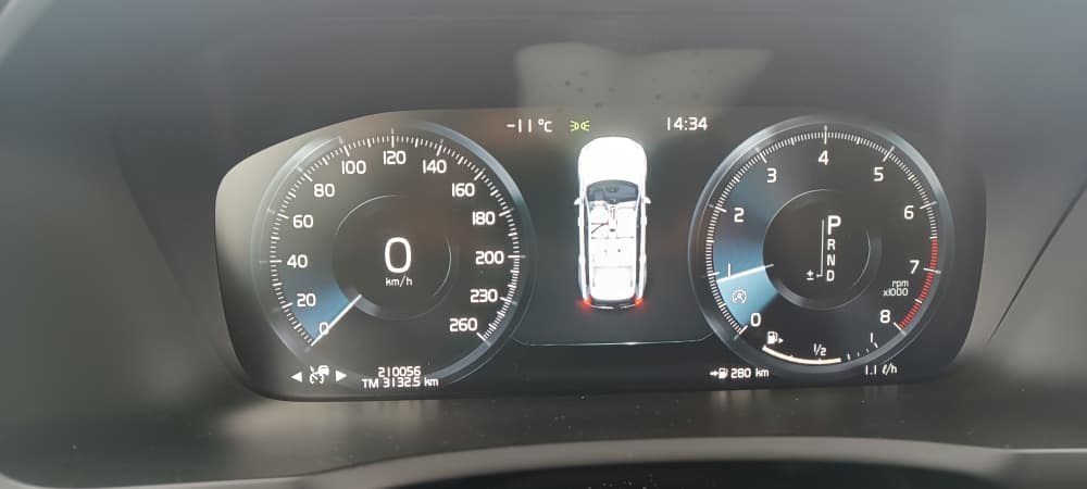 Volvo XC90 - 7