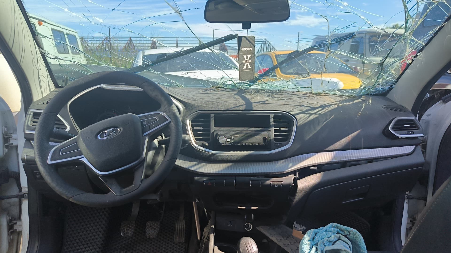 Lada Vesta SW - 5