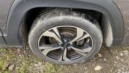 Jac JS4 - 10