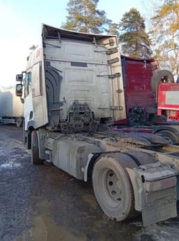 Renault T 4x2 Седельный тягач - 4