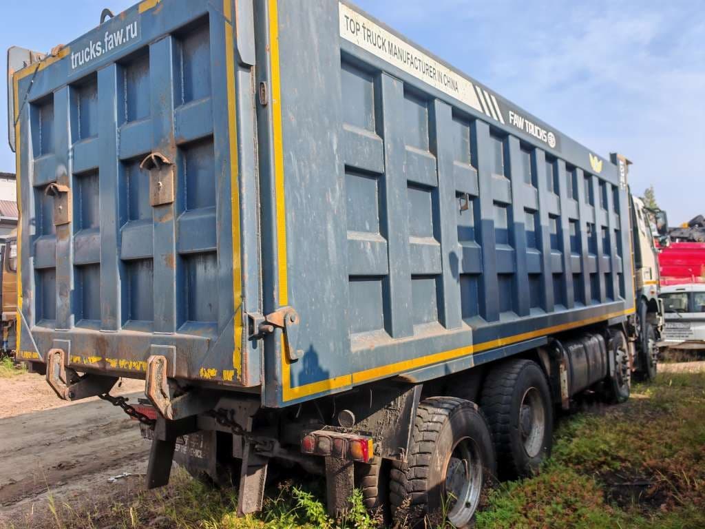 FAW CA 3310 8x4 Самосвал - 3