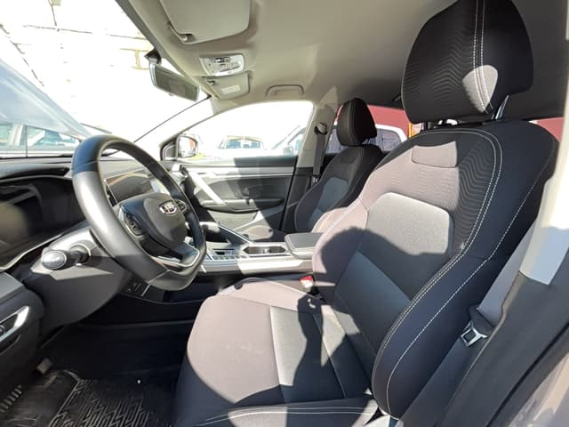 Geely Coolray - 6