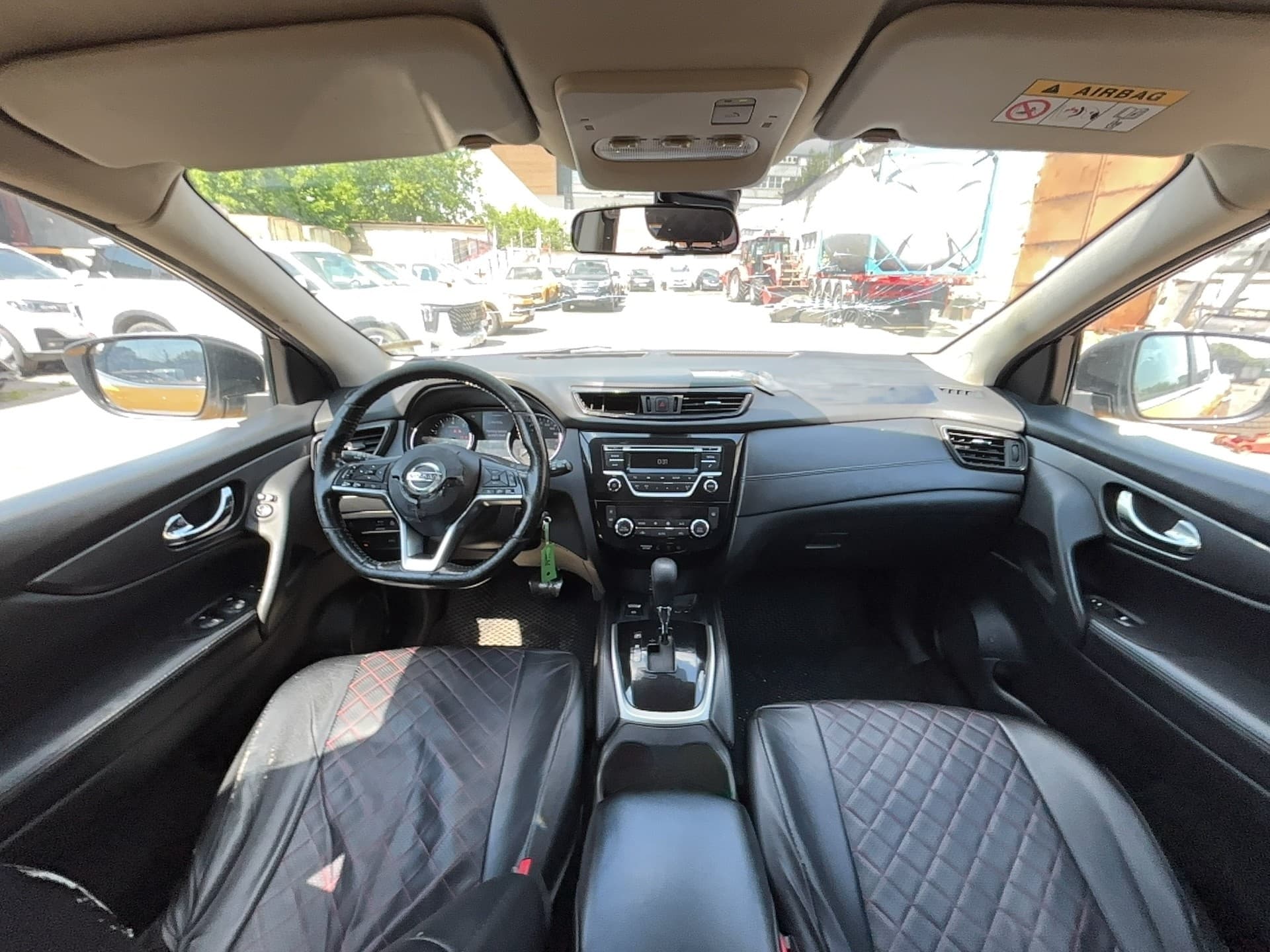 Nissan Qashqai - 5