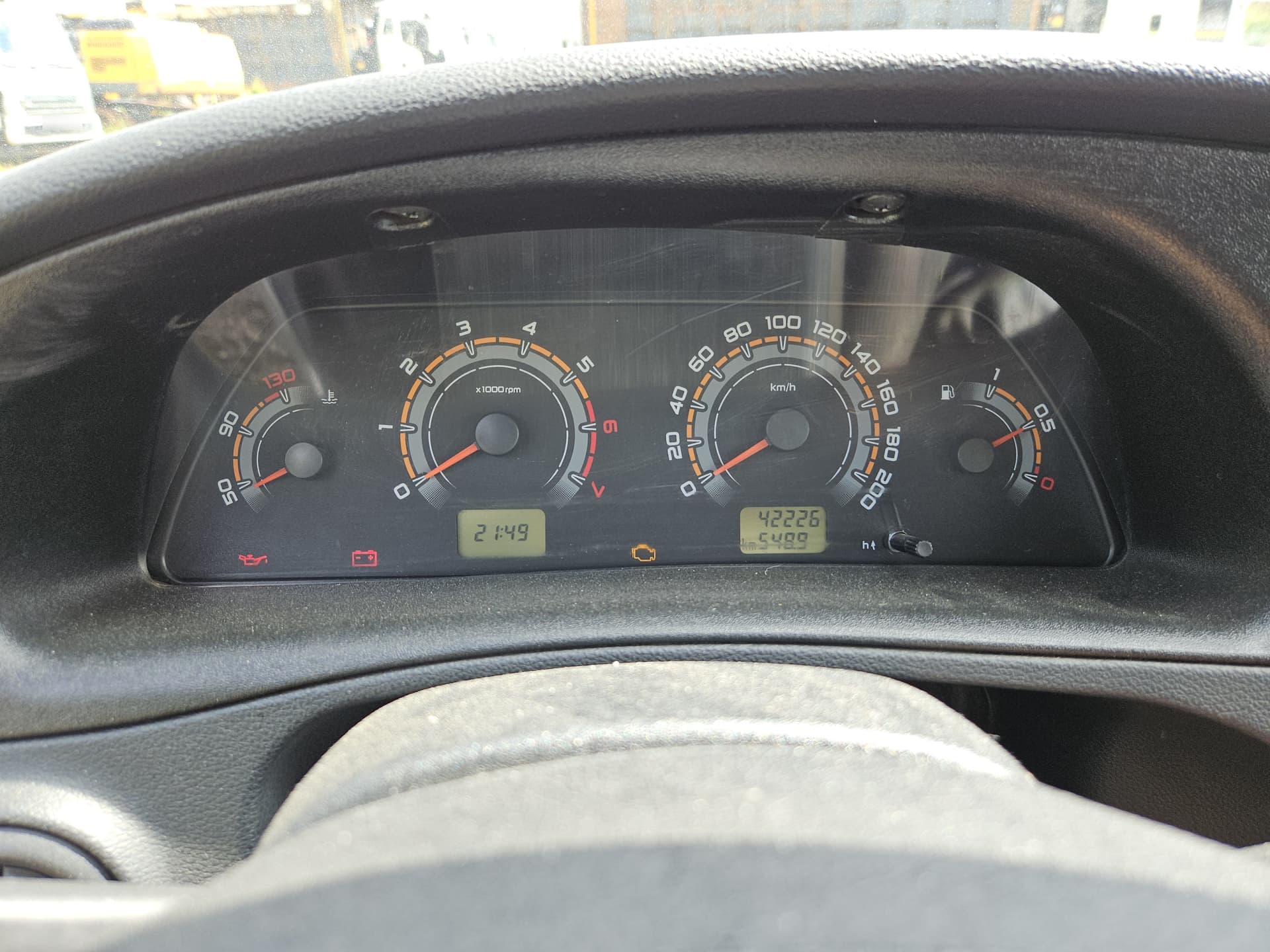 Lada Niva Travel - 7
