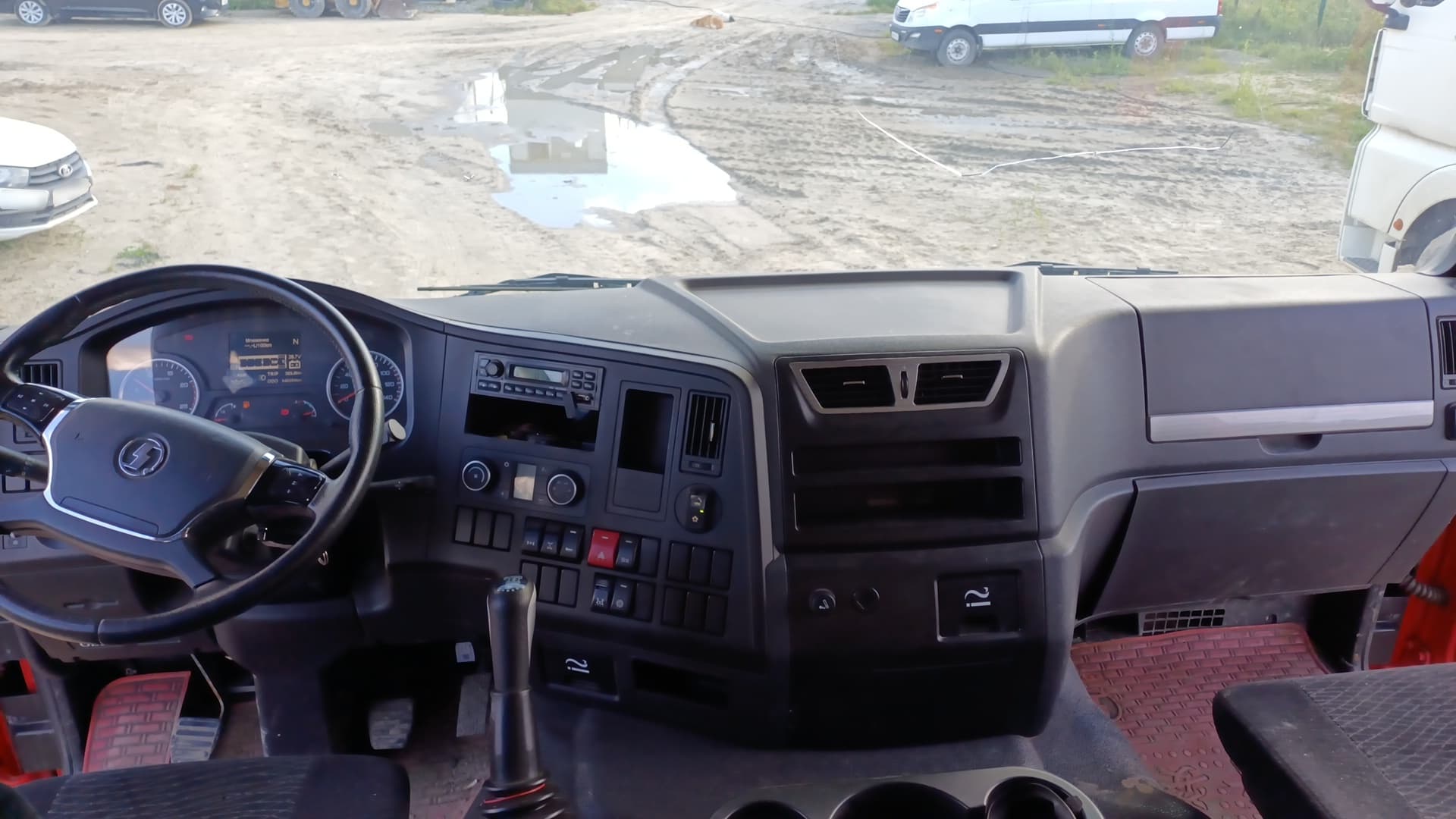 Shacman (Shaanxi) SX* 6x4 Самосвал - 5