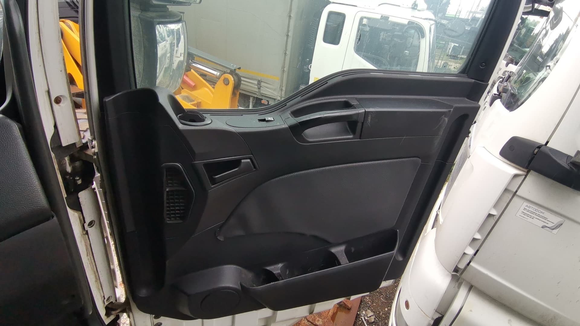 Sitrak C7H 4x2 Седельный тягач - 7