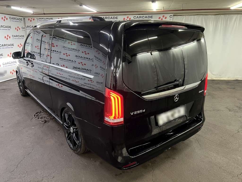 Mercedes-Benz V - 4