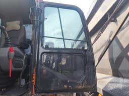 Doosan DX320 Экскаватор - 7