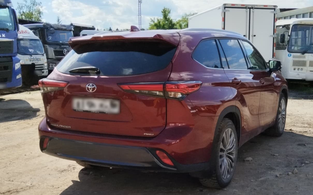 Toyota Highlander - 3