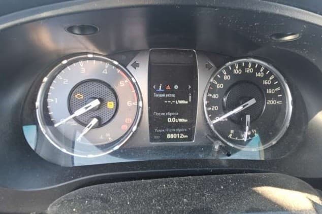 Toyota Hilux - 6
