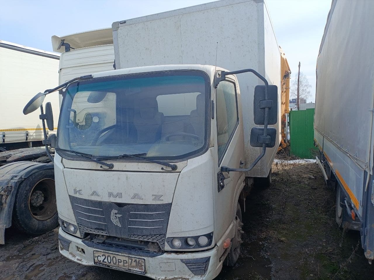 Автомеханический Завод 5758* на шасси КамАЗ 43085 4x2 Изотермический/рефрижератор - 1