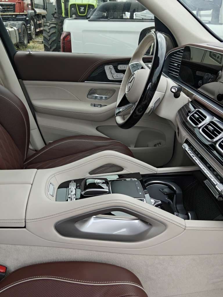 Mercedes-Benz GLS Maybach - 6