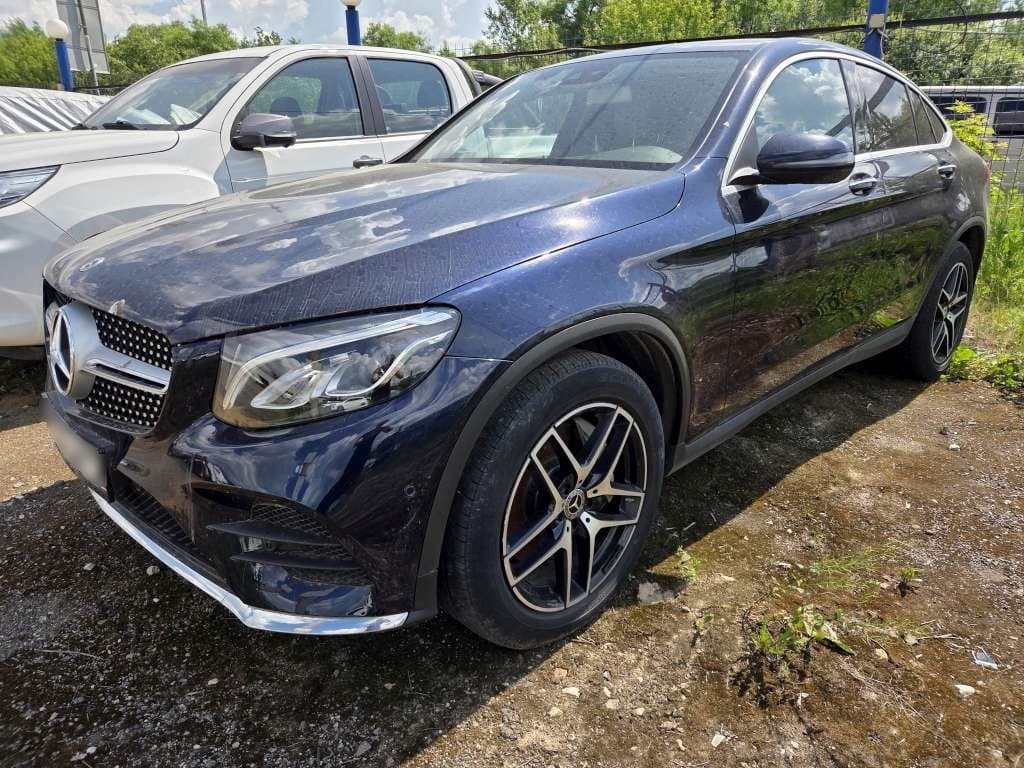 Mercedes-Benz GLC - 1